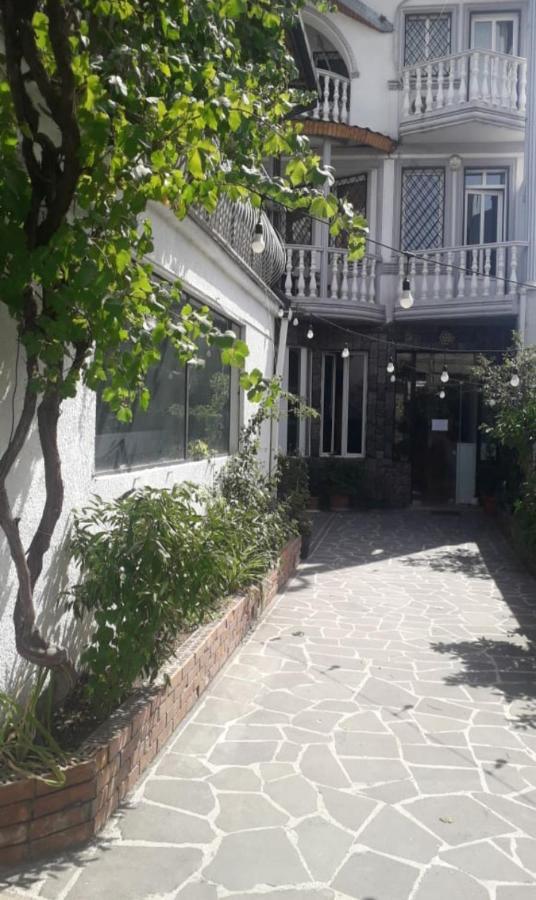 Mariel Hotel Tbilisi Exterior photo